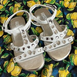 Brand New Kenneth Cole Reaction White Ankle Strap Sandals Beaded Sparkly Gems